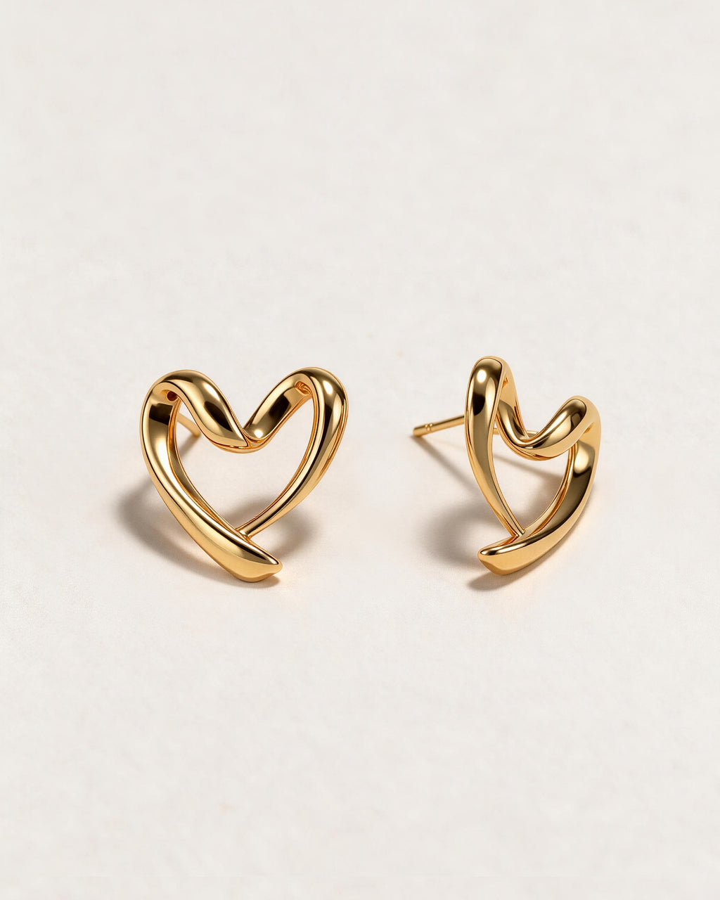 Jeanne 18K Solid Gold Heart Stud Earrings