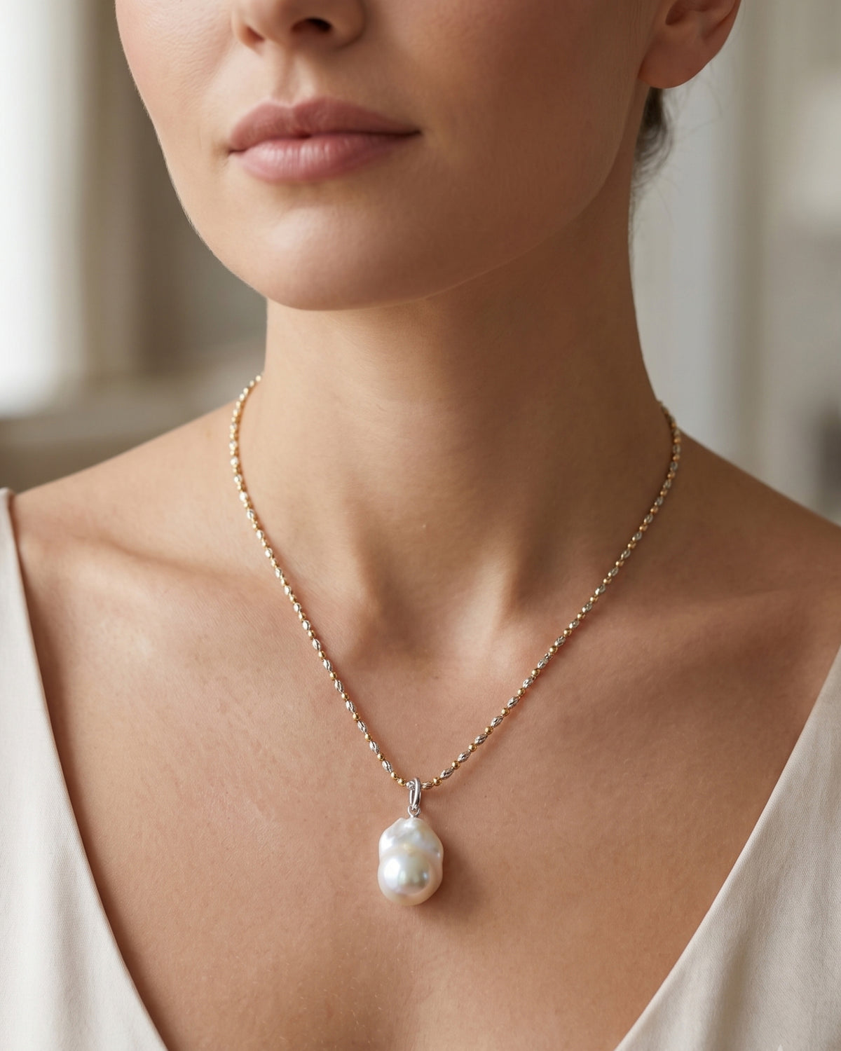 Lili Baroque Natural Pearl Choker Necklace