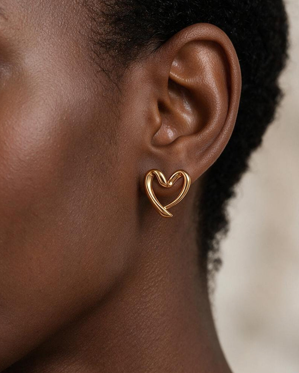 Jeanne 18K Solid Gold Heart Stud Earrings