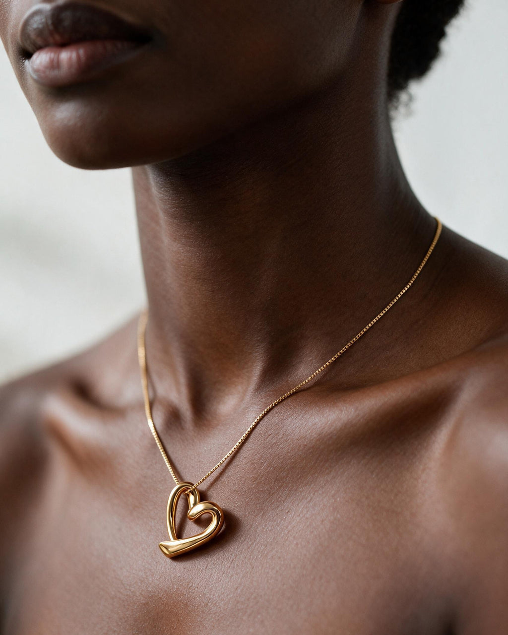 Inès 18K Solid Gold Heart Necklace