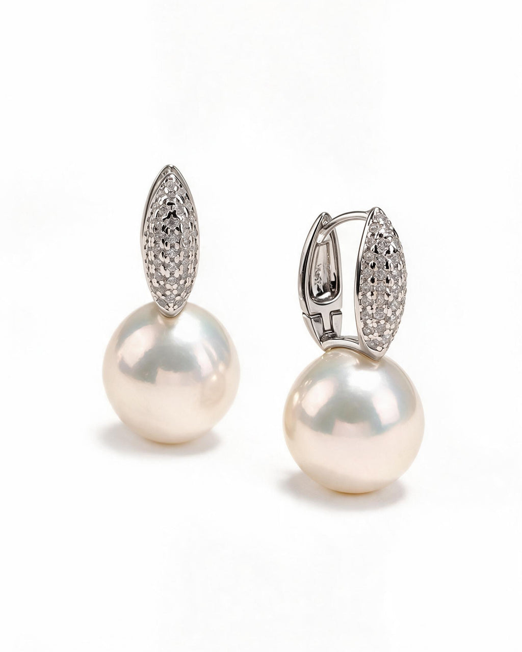 Noëlle White Pearl Hoop Earrings